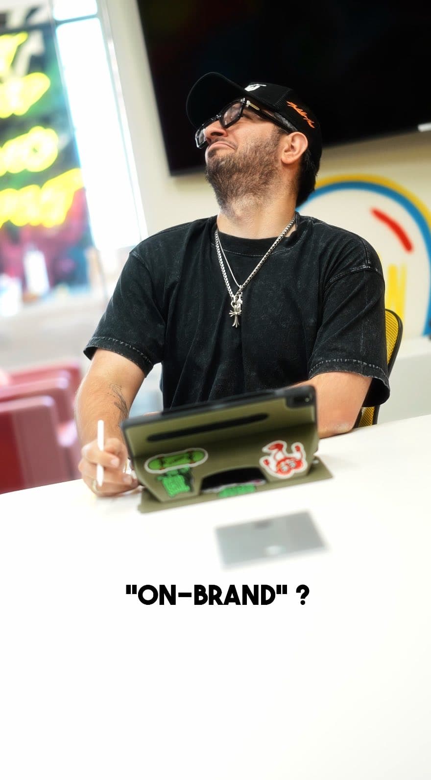 Val You Art Group - Art & Culture